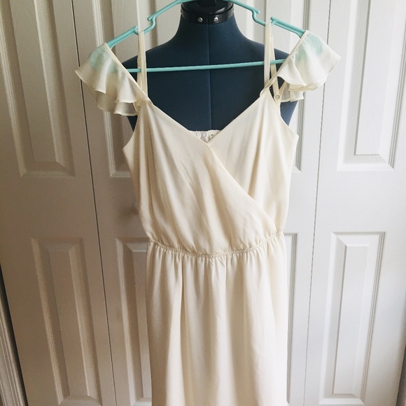 Guess Cream Beige Off the Shoulder Midi Dress - XS - Picture 2 of 6